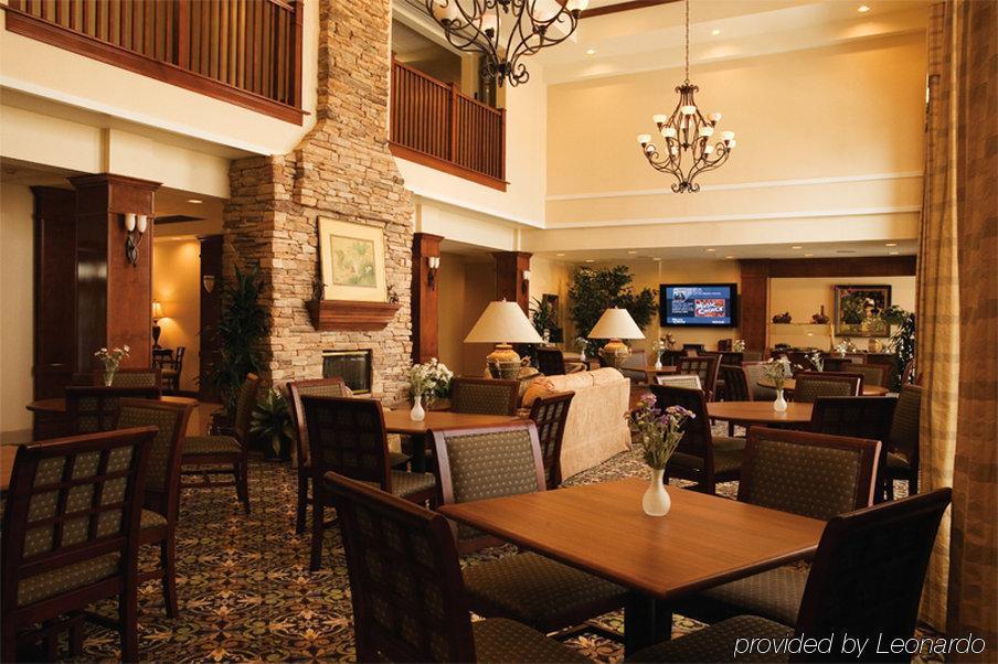 Staybridge Suites Buffalo By Ihg Restaurant photo