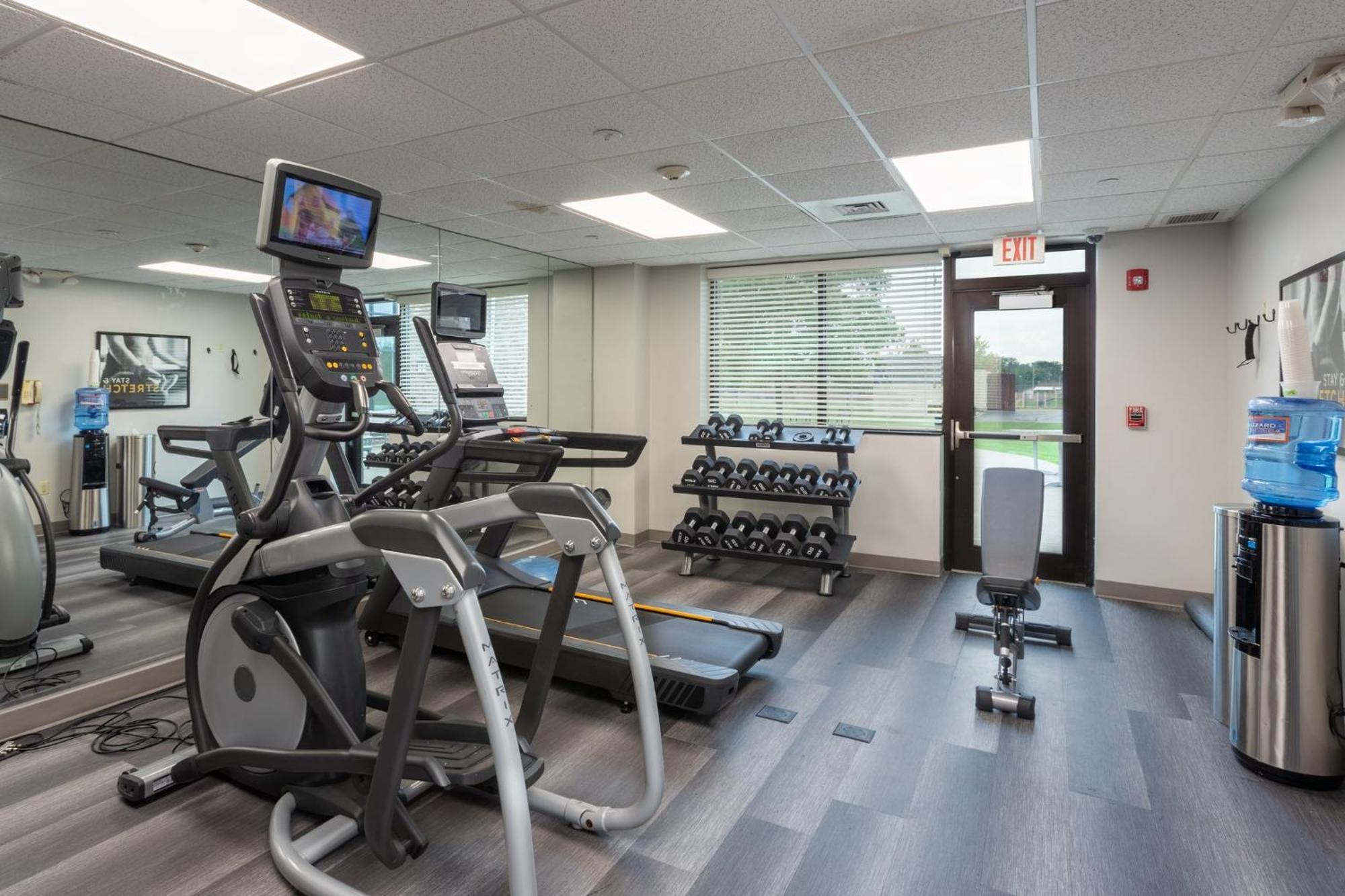 Staybridge Suites Buffalo By Ihg Exterior photo