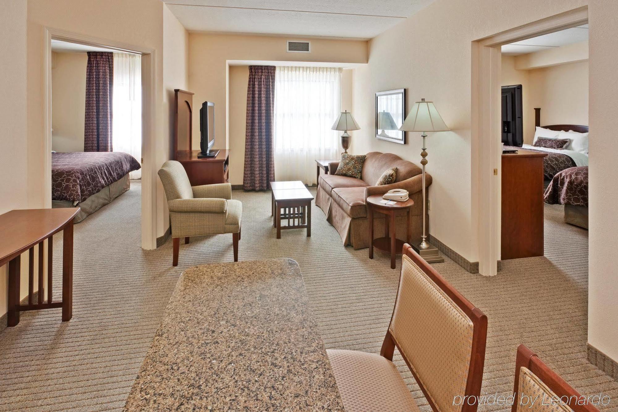 Staybridge Suites Buffalo By Ihg Room photo